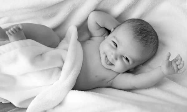 Czynniki nasilające atopowe zapalenie skóry u niemowląt