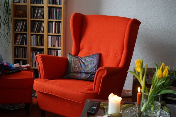 Fotel wytapicerowany przez jednego z uczestników kursu tapicerowania mebli w Warszwie