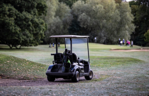 Advantages of Lithium Golf Cart Batteries for Golf Course Operations