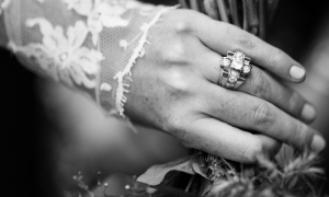 Zasady doboru odpowiedniej biżuterii na ślub