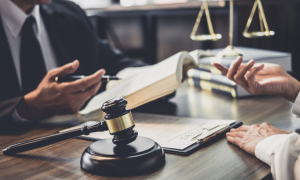 Co powinieneś wiedzieć o poradach prawnych