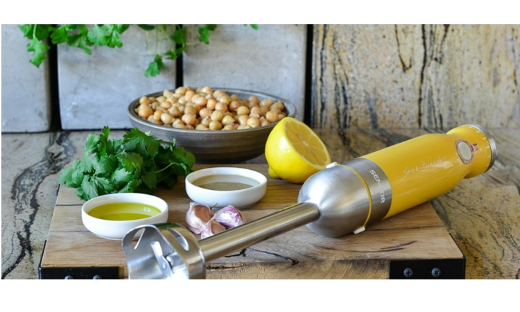 Poznaj przepis na hummus z aromatyczną kolendrą